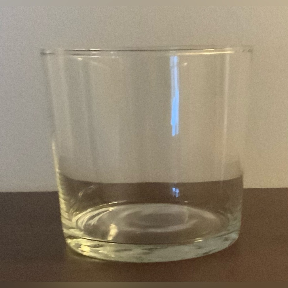 Clear round glass vase